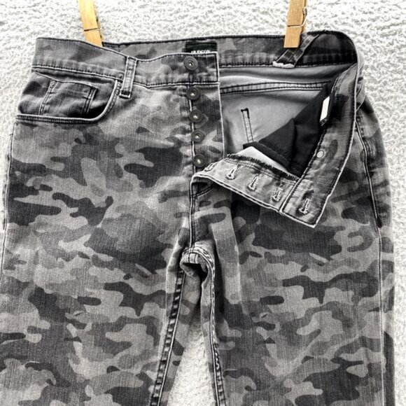 Hudson Jeans Mens 32 x 31* Gray Camo Sartor Slouchy Skinny Button Fly Denim Army - Picture 8 of 16